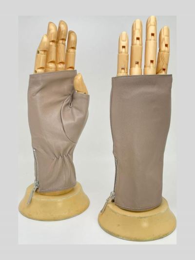 Митинги женские, каменный